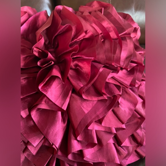 Pier 1 red ruffle accent pillow - Picture 3 of 6